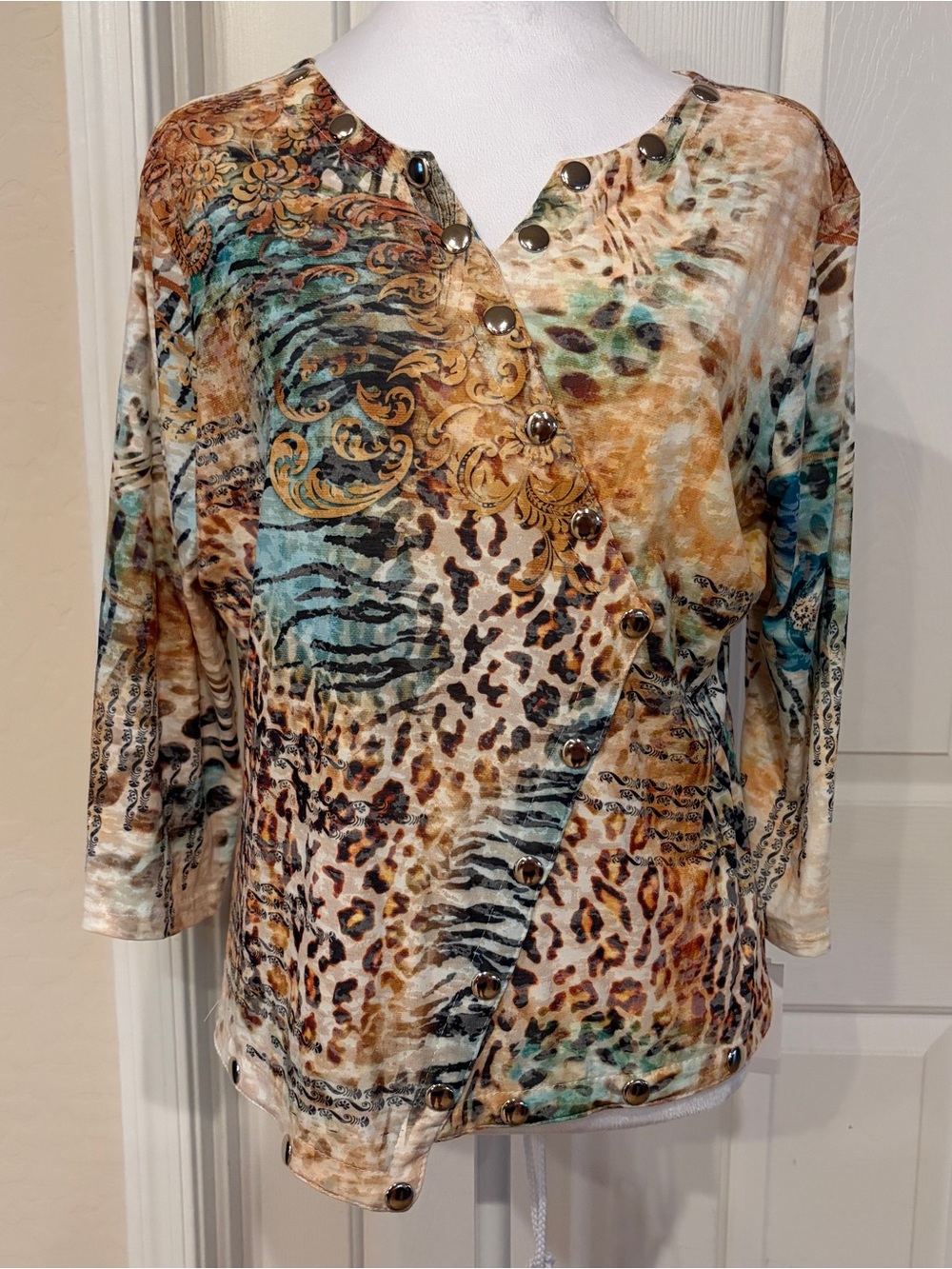 Paris Multicolor Animal-Print Button Front Long Sleeve Top lightweight Y2K